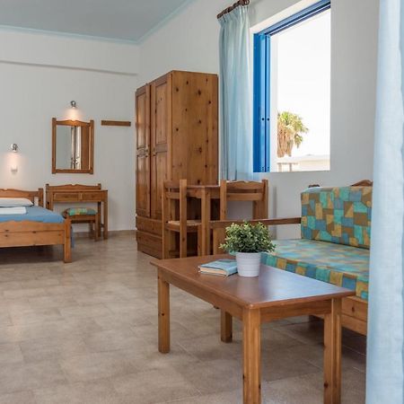 Anthea Apartments 팔라이오코라 외부 사진