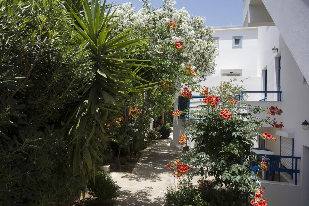 Anthea Apartments 팔라이오코라 외부 사진