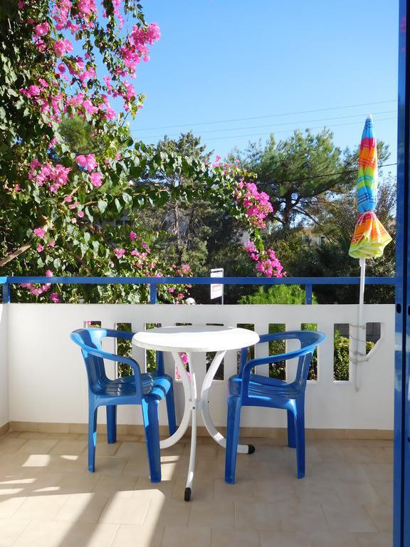 Anthea Apartments 팔라이오코라 외부 사진